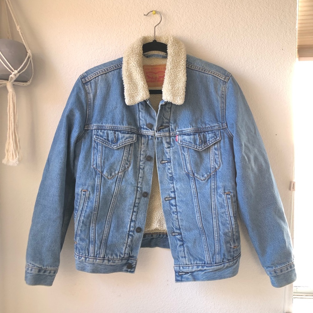Levi’s Sherpa trucker jacket